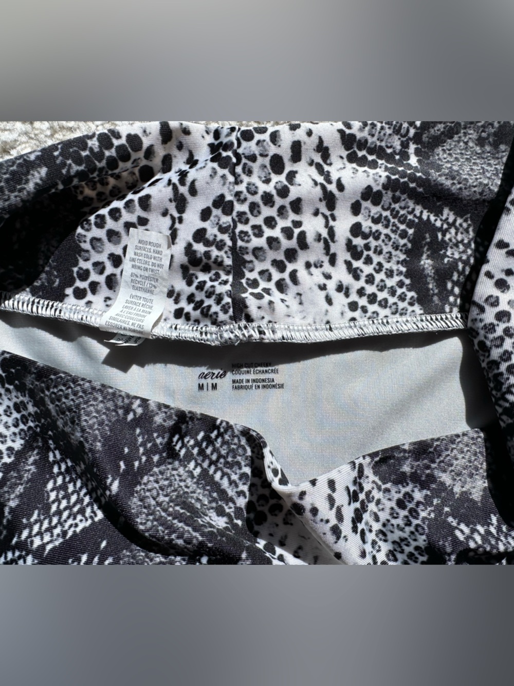 Women’s Aerie Black & White Snake Print‎ Bikini - Picture 6 of 6